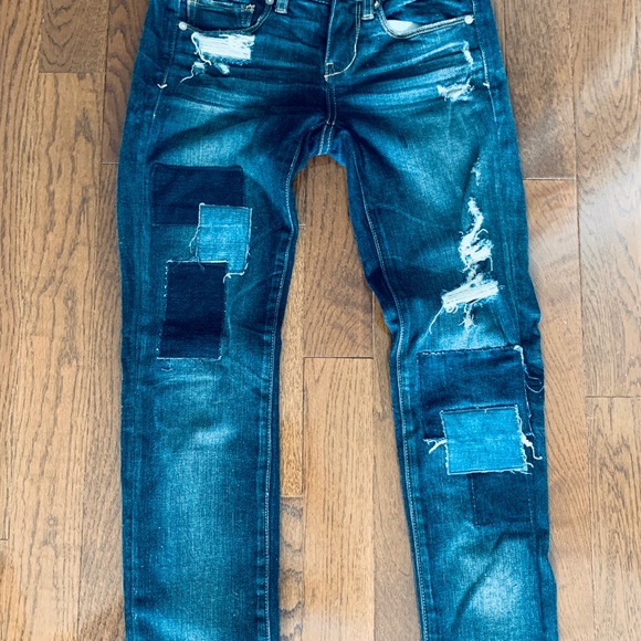 American Eagle Ripped Jeans - Skinny Size 2 - Picture 6 of 8